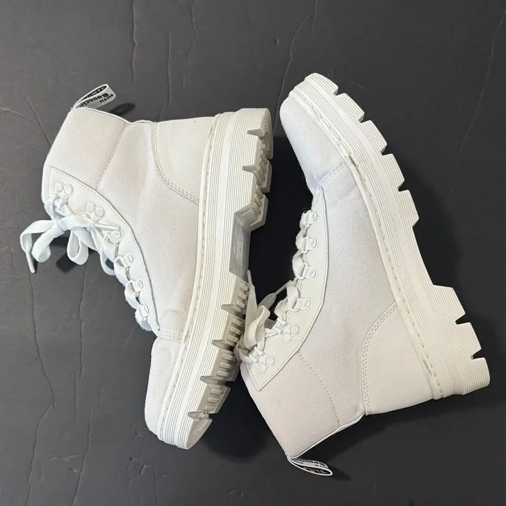 Dr. Martens stylish high
